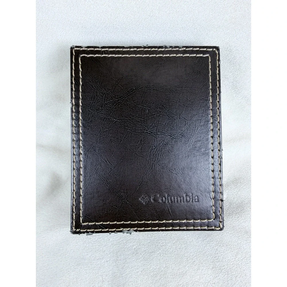 New Columbia Men's Genuine Leather Trifold Brown Wallet Color